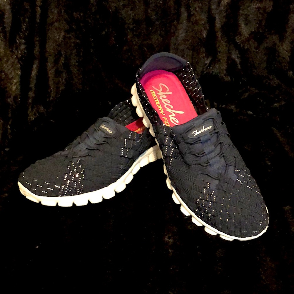 Skechers EZ Flex 2- Tah-Dah in Navy- Size 7
